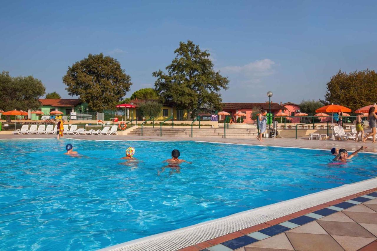 Mobilehomes In Sirmione/Gardasee 22177 المظهر الخارجي الصورة