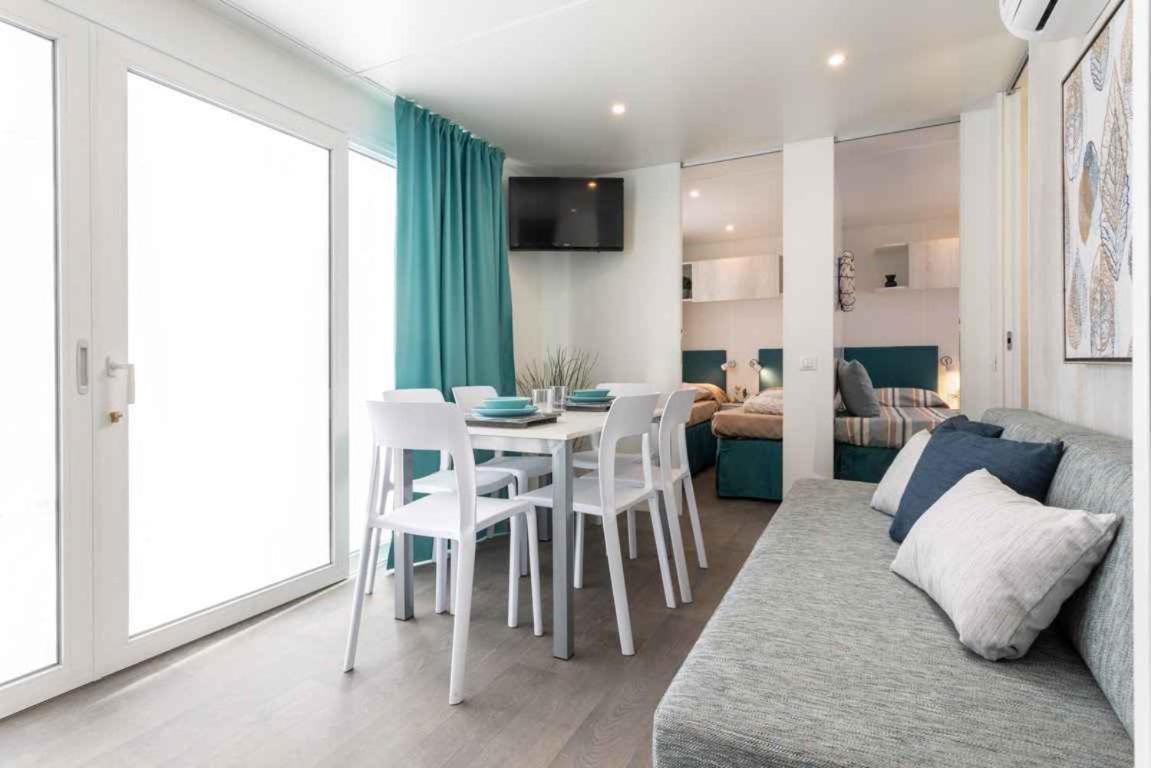 Mobilehomes In Sirmione/Gardasee 22177 المظهر الخارجي الصورة