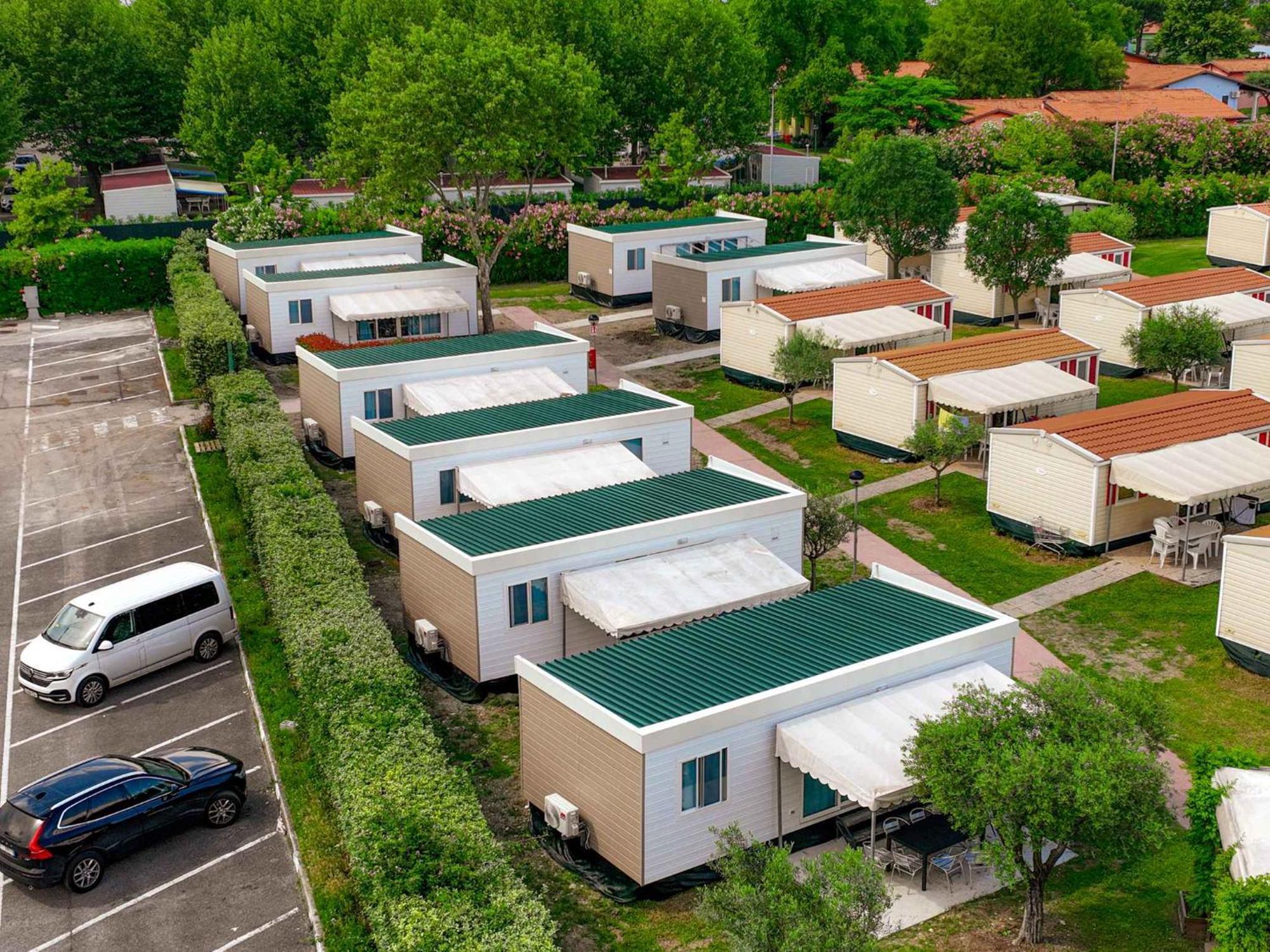 Mobilehomes In Sirmione/Gardasee 22177 المظهر الخارجي الصورة